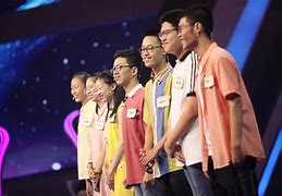 &quot;比赛悬念丛生，谁将问鼎冠军？&quot;