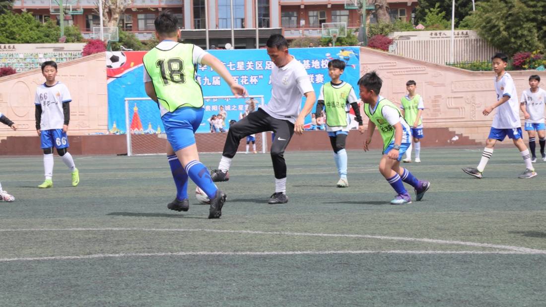 青少年足球特色学校覆盖面扩大，校园足球普及率大幅提升的简单介绍