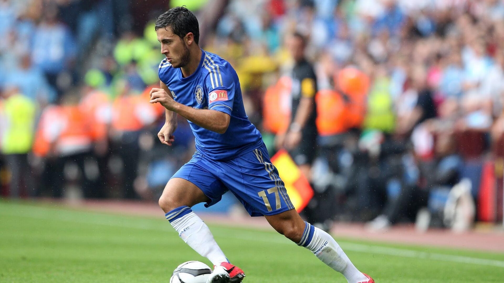 托马索·切孔在男子100米仰泳中夺金，托马斯·索切克