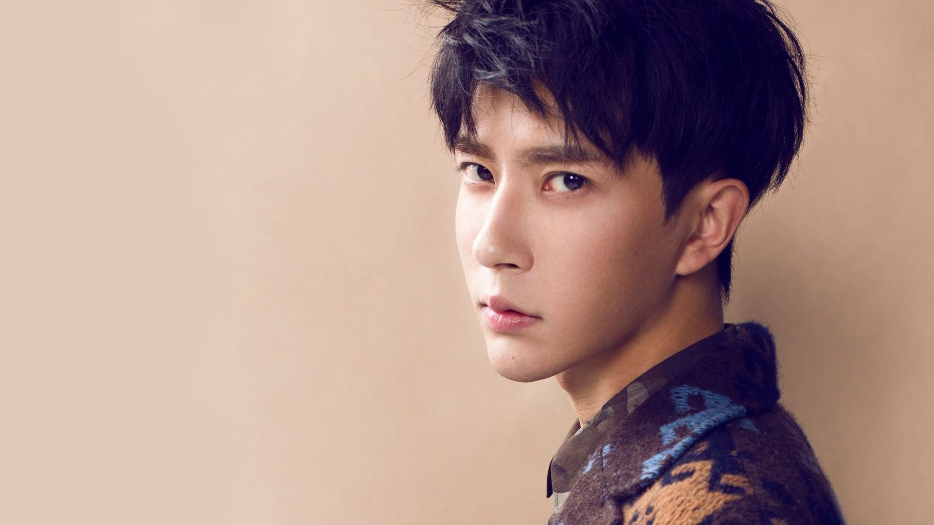 仰泳200米德国队双将晋级，仰泳世界冠军