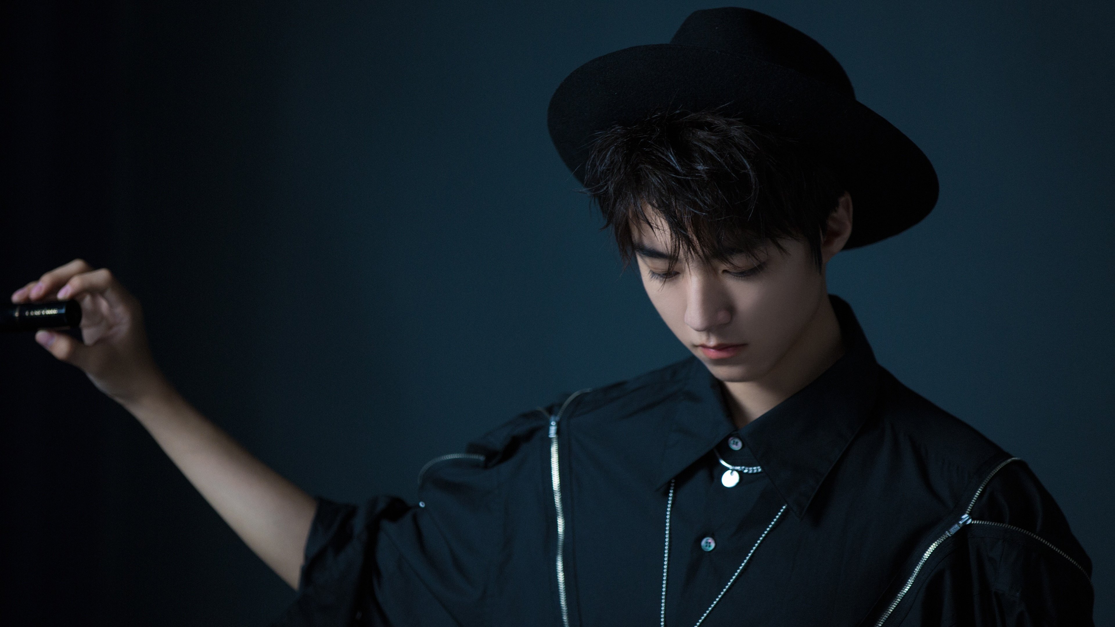 游泳节奏控制和冲刺规划意识加强,游泳规律