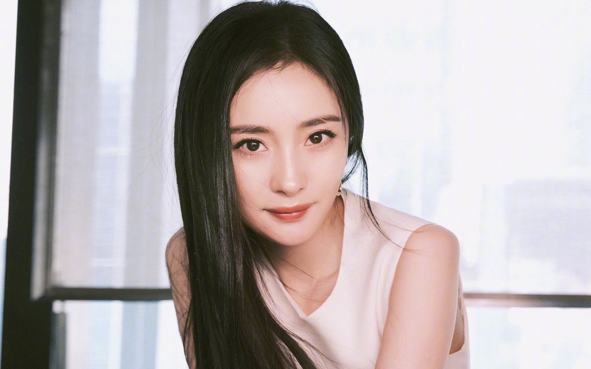 王楚钦强势反弹乒乓球团体赛,乒乓王楚钦个人简历